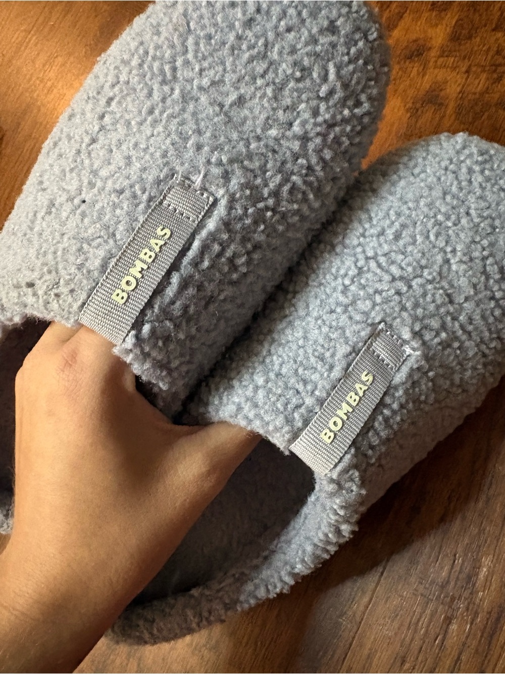 Bombas Kids Slip-On Sherpa Slippers in Light Blue